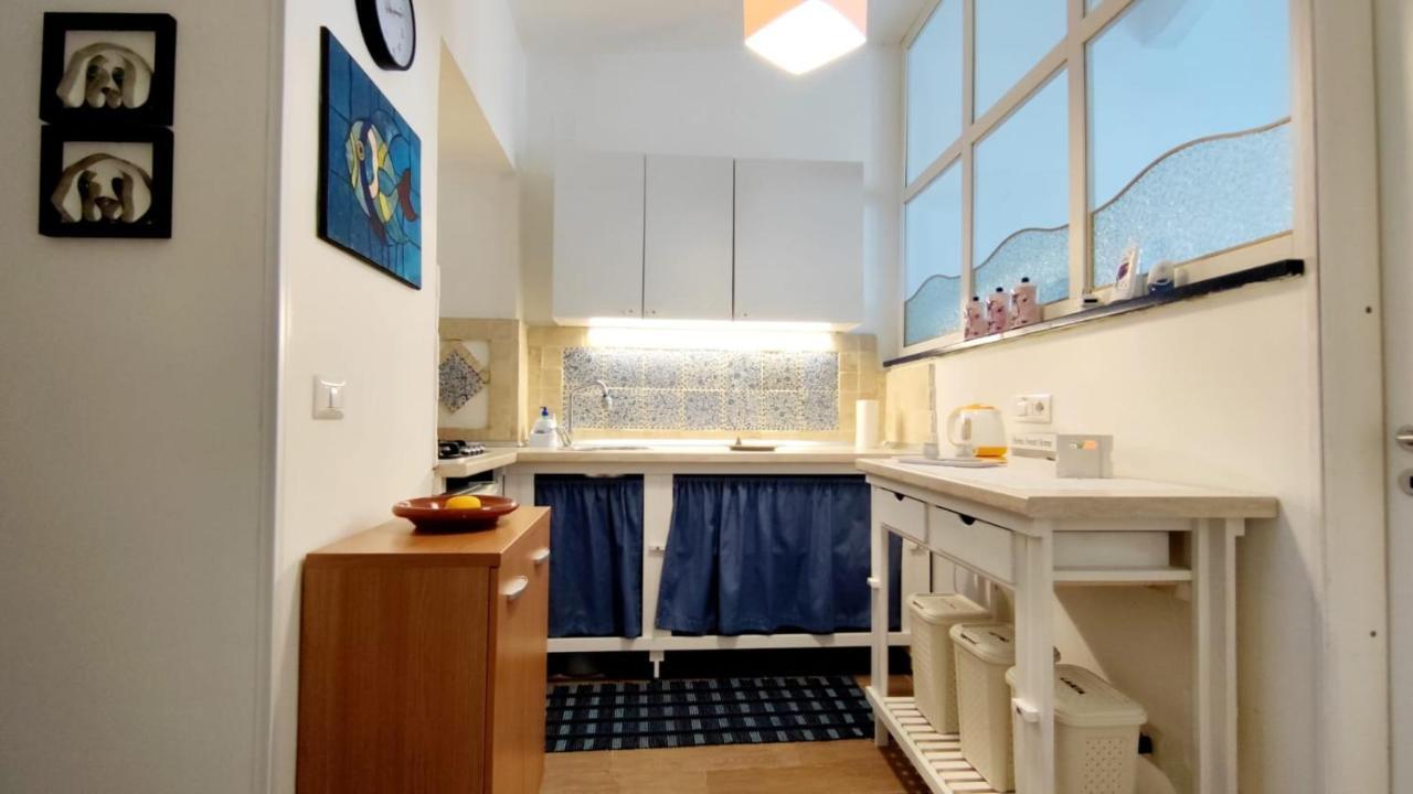 Casa Vacanza San Crispino, Boccetta. Messina Luaran gambar